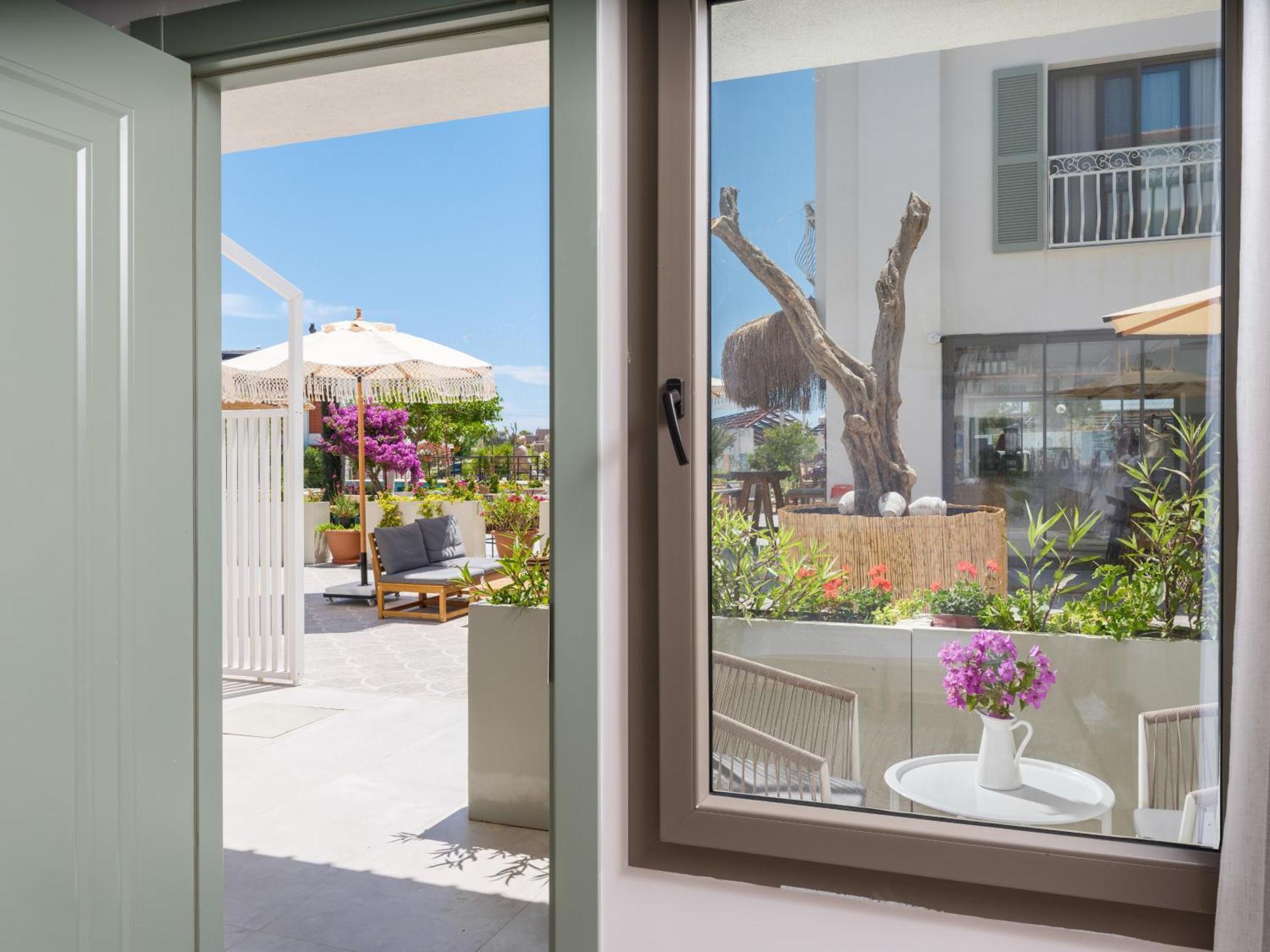 Cumbalica Garden Hotel Çeşme Eksteriør billede